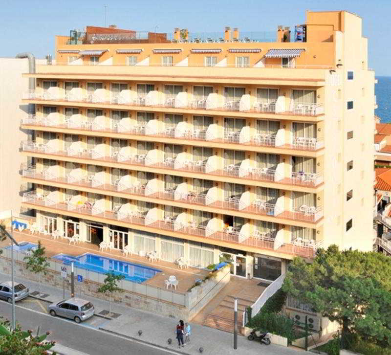 Checkin Catalonia Hotel Calella Luaran gambar