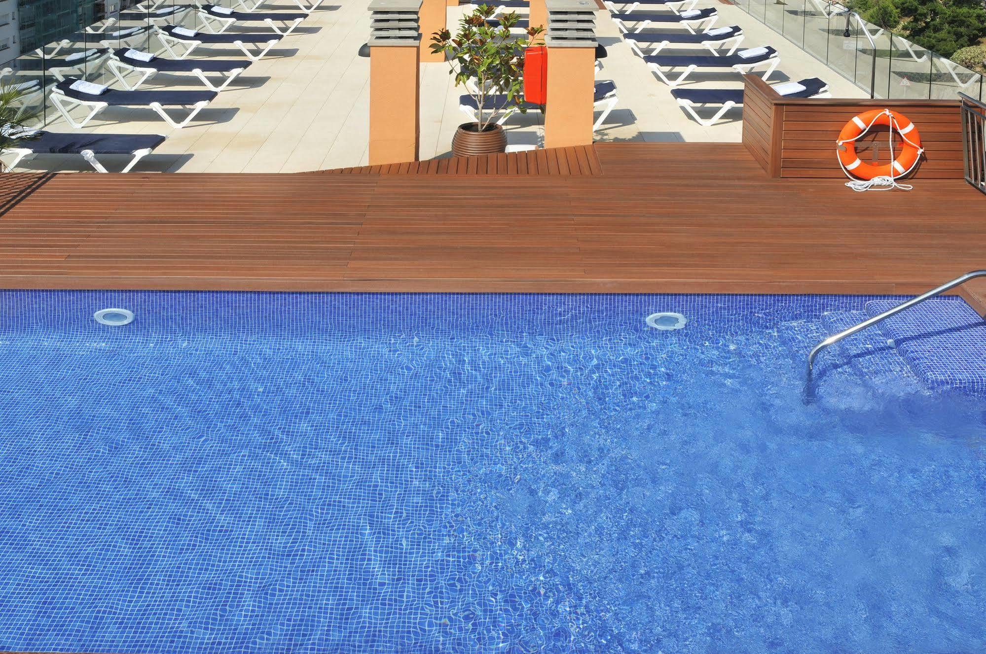 Checkin Catalonia Hotel Calella Luaran gambar